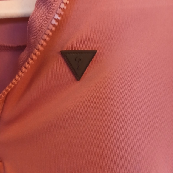 Guess Set Top/ Pants - Picture 5 of 11